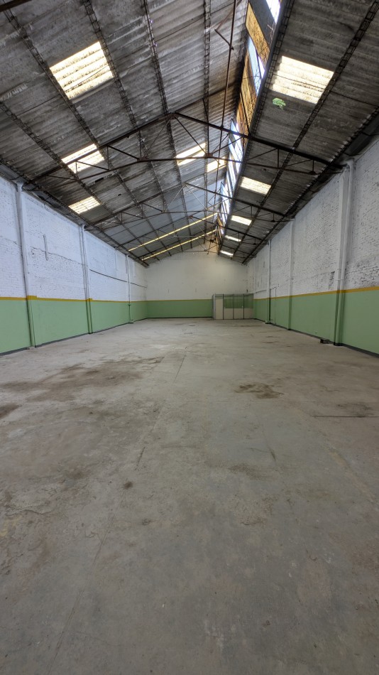 Alquiler de galpon en Quilmes Oeste