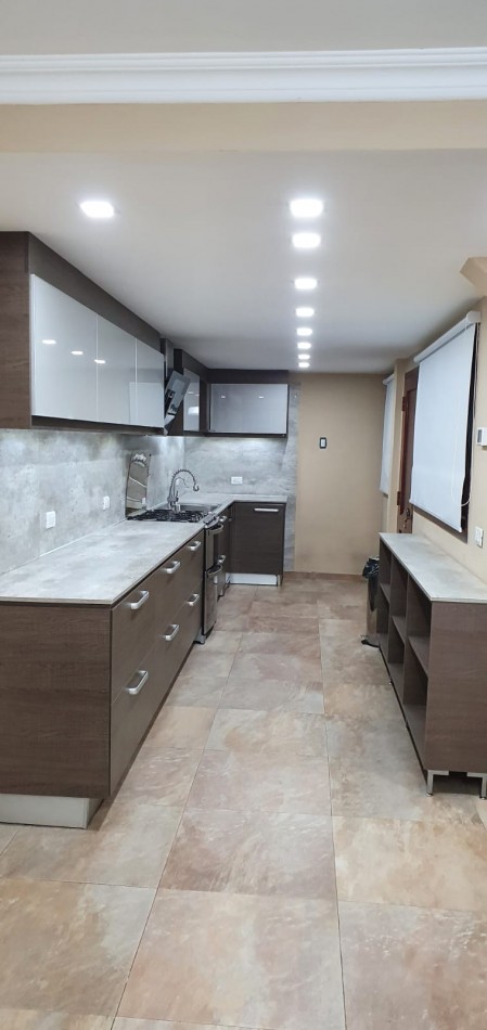 VENTA Casa 4 Ambientes 