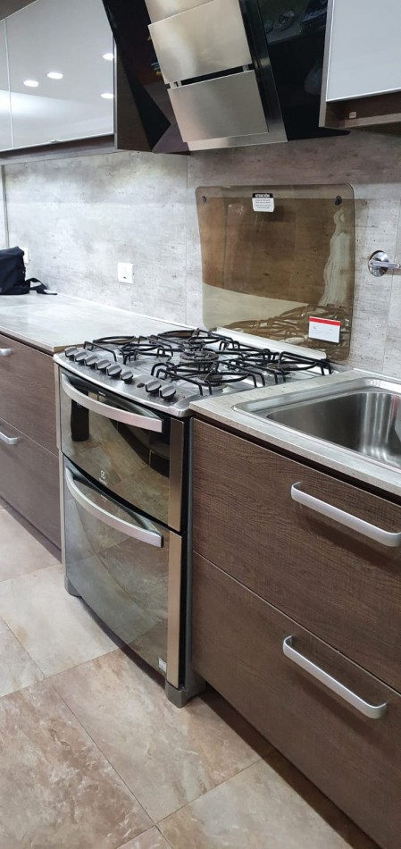 VENTA Casa 4 Ambientes 