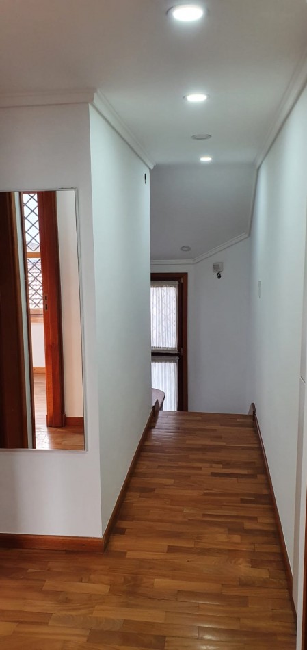 VENTA Casa 4 Ambientes 